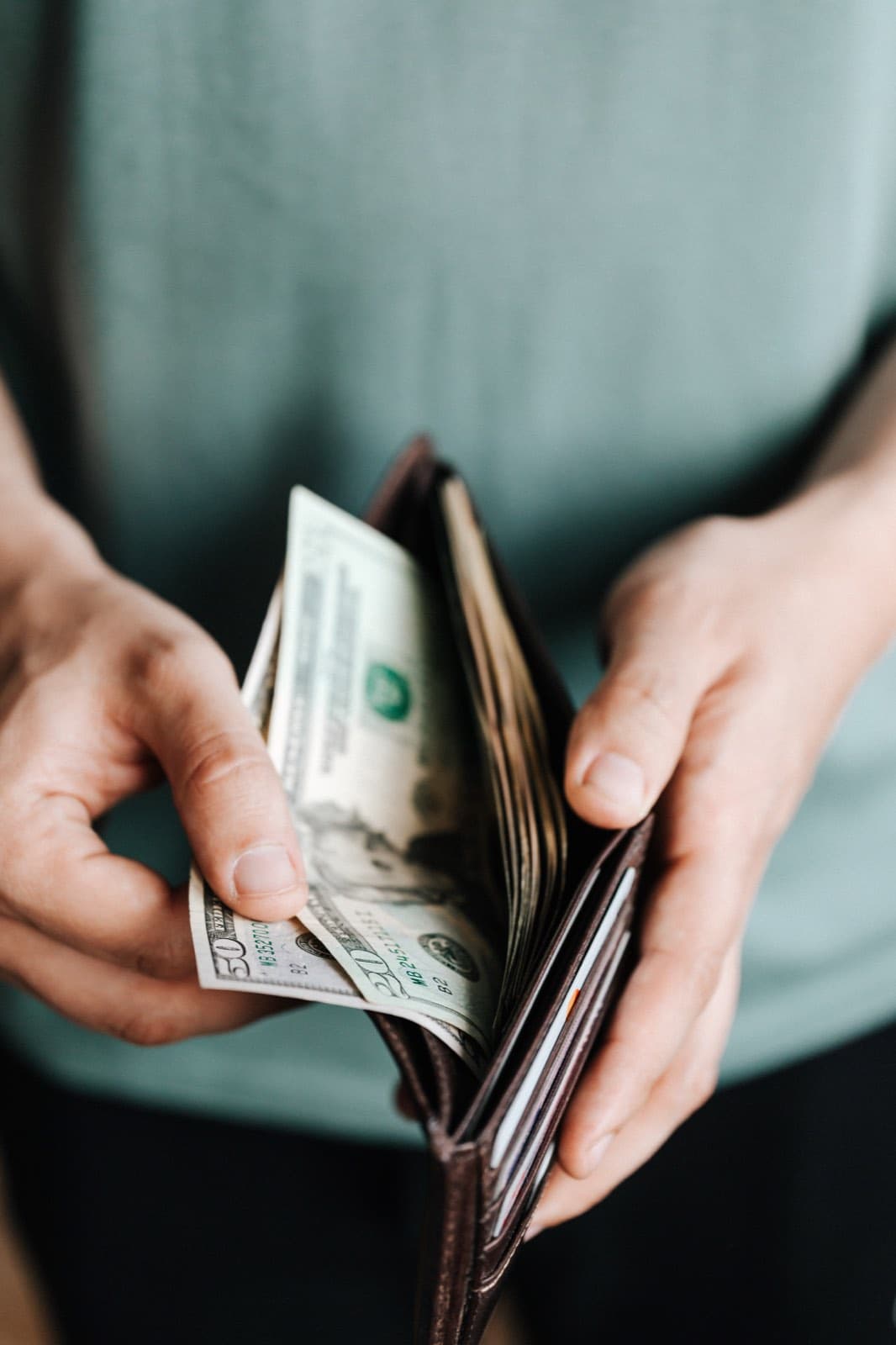 Hiring a Personal Injury Attorney for a Car Accident: Question 2 – Does a Low Contingency Rate Mean More Money For Me?